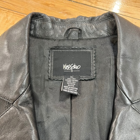 Vintage Mossimo Genuine Leather Jacket - Picture 4 of 6